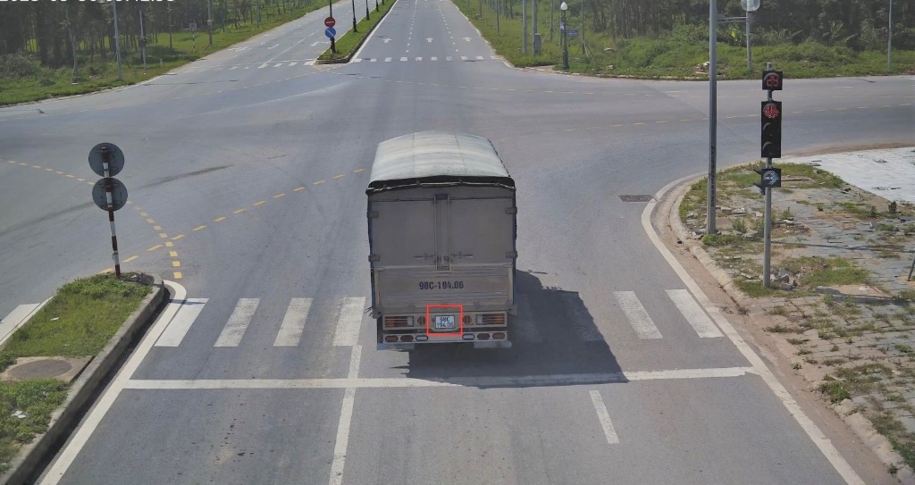 Ngày 30/5, Công an thành phố Bắc Giang xử lý trường hợp phạt "nguội" vi phạm giao thông